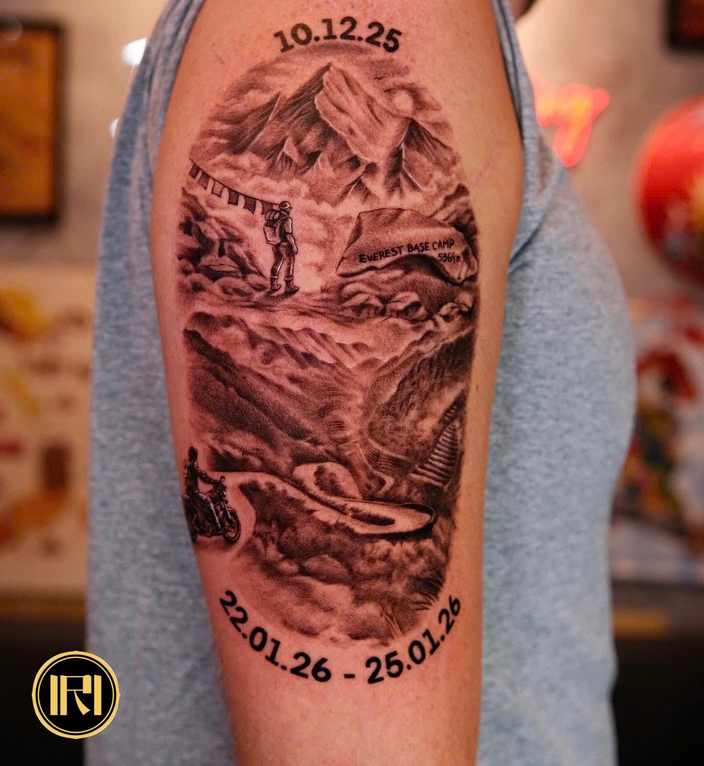 Realism & Blackwork #17