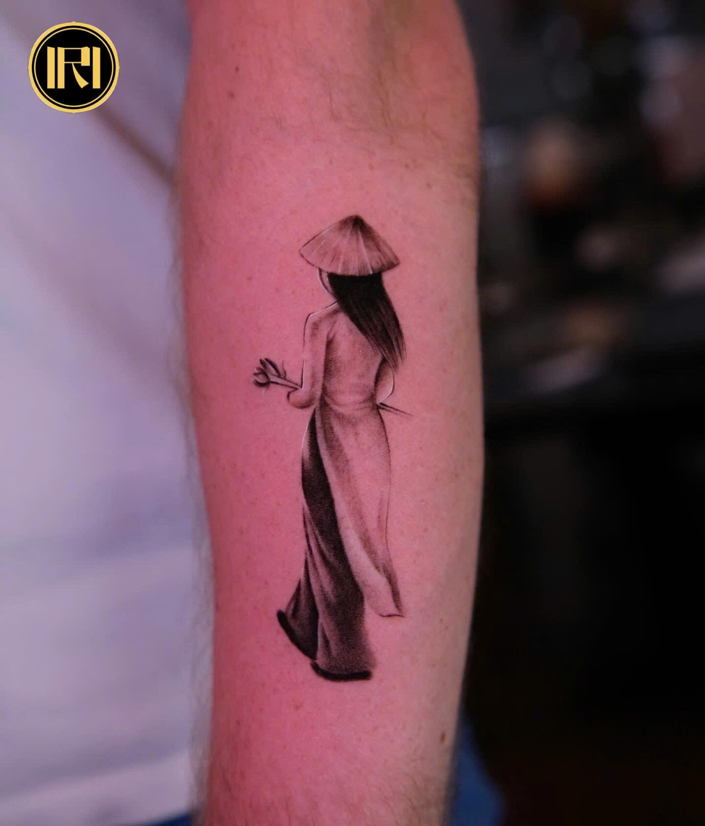 Realism & Blackwork #22